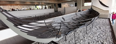 Museo de barcos vikingos de Roskilde o Vikingeskibsmuseet.