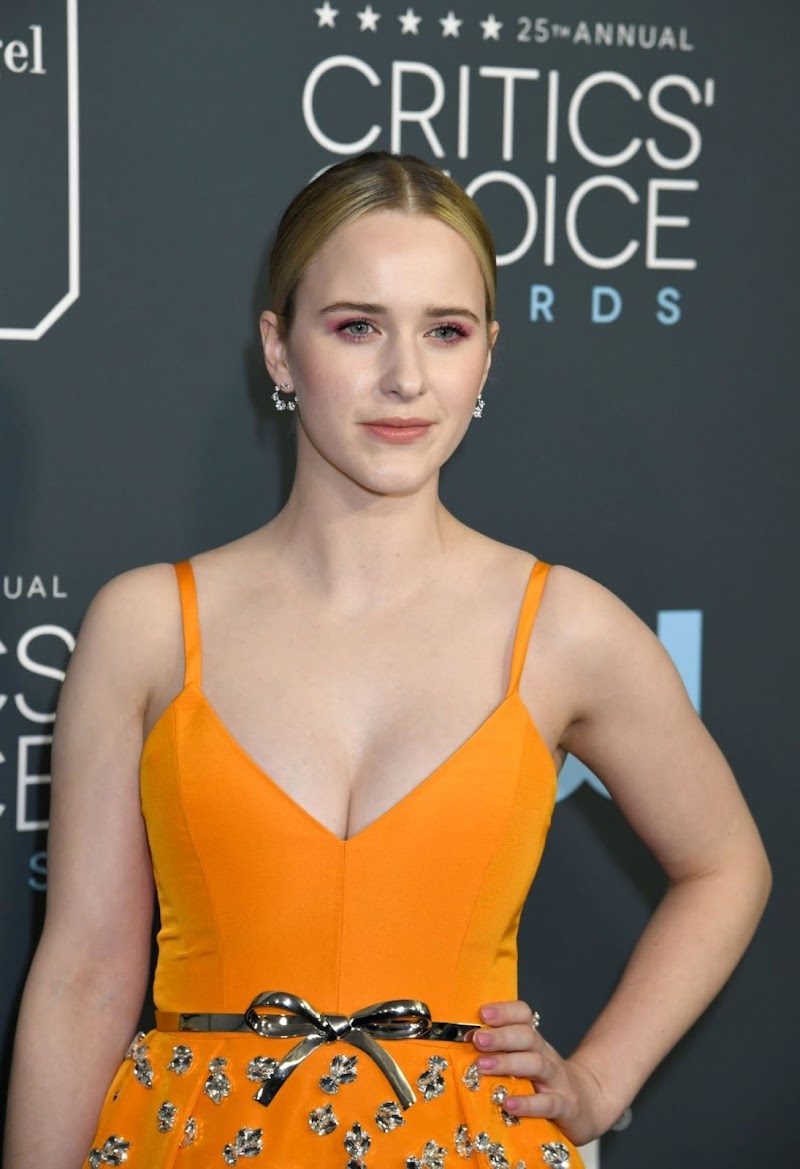 Rachel Brosnahan Clicks at 25th Annual Critics Choice Awards in Santa Monica 12 Jan-2020