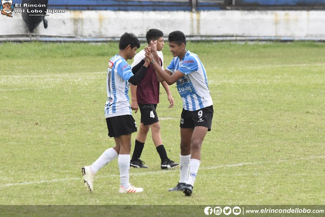 11 goles en la victoria de la 8va vs Deportivo Luján