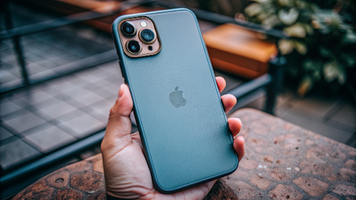 iPhone 15