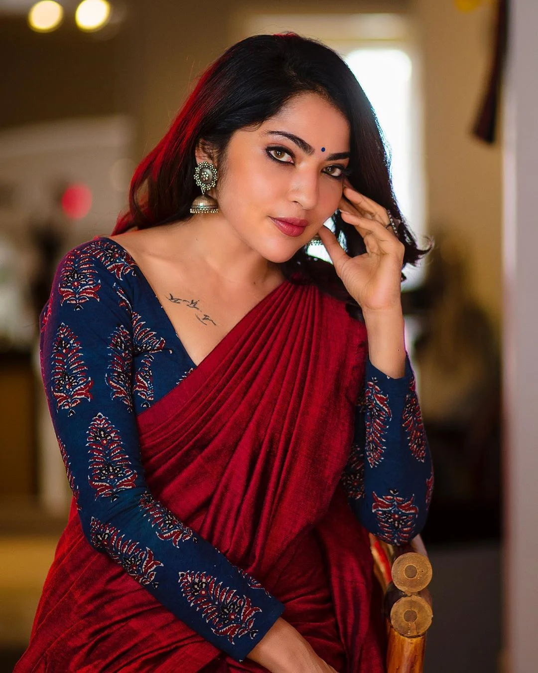 VJ Ramya Subramanian Latest Hot Saree HD Photos