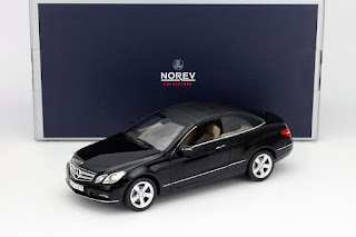 Mercedes-Benz E-Class Year 2010 black 1:18 Norev