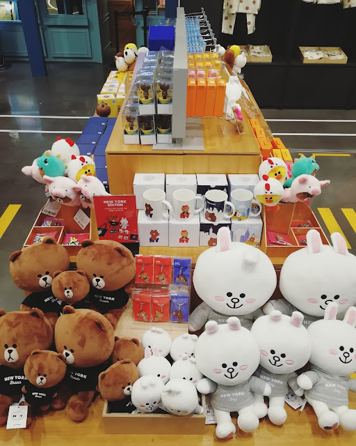 Line friends characters