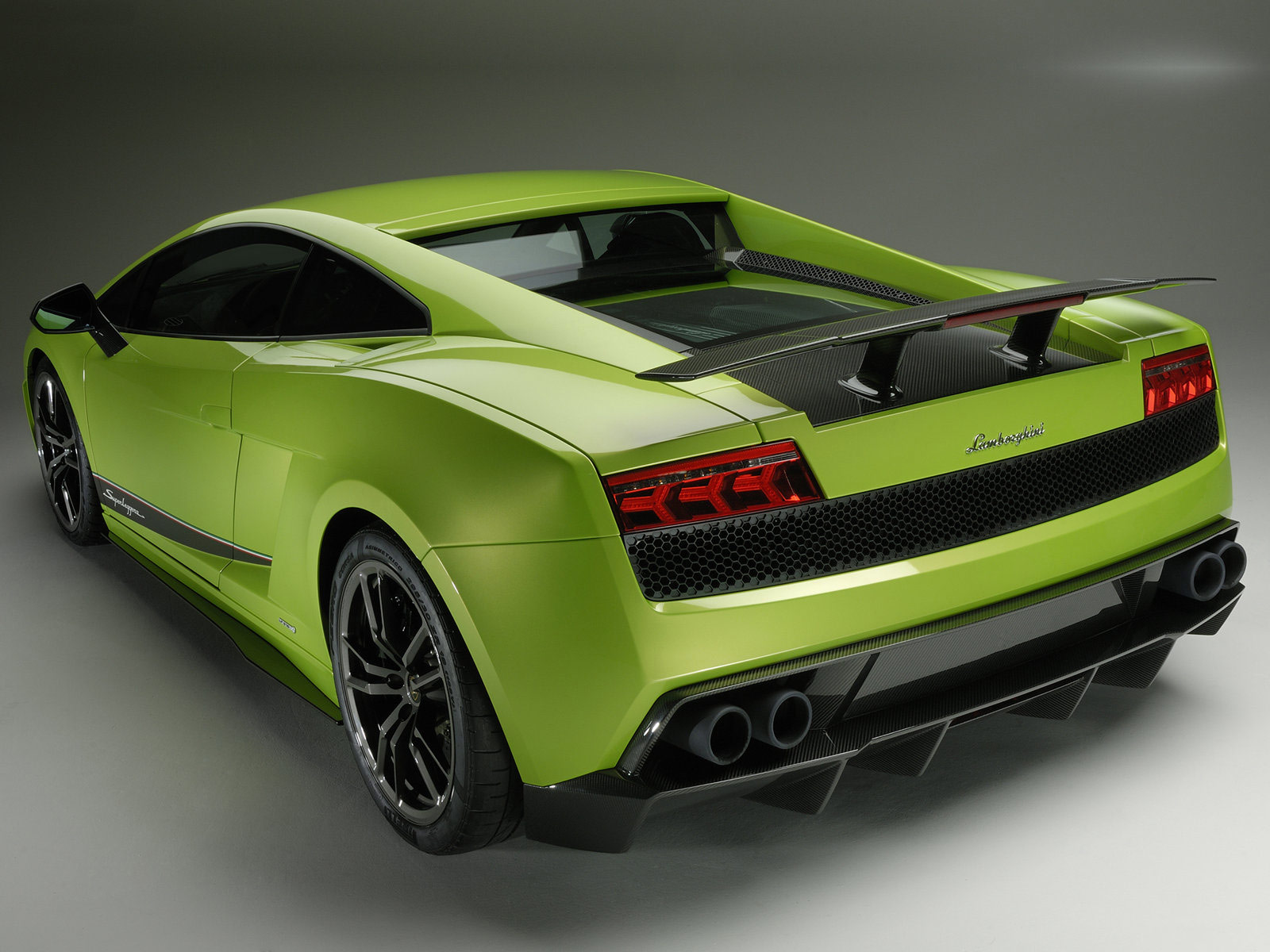 Luxury New Cars Lamborghini Gallardo LP570-4 Superleggera 2011