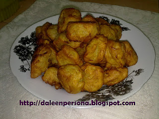 Http://daleenpersona.blogspot.com/: KUIH ULAT BULU