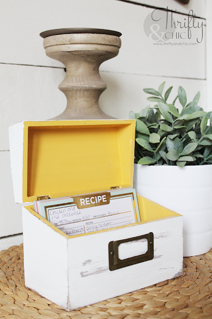 DIY Vintage or farmhouse style recipe box. DIY farmhouse kitchen decor. How to make something look vintage tutorial