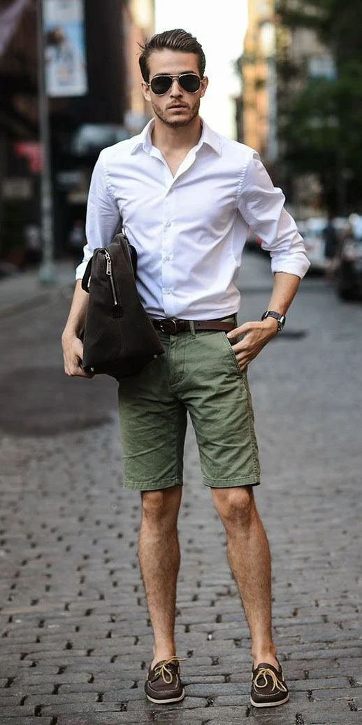 look masculino com bermuda verde militar