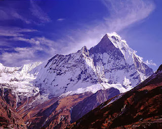 10 Gunung Tertinggi di Dunia