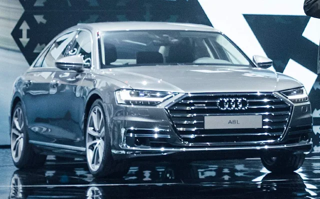 novo Audi A8 2018