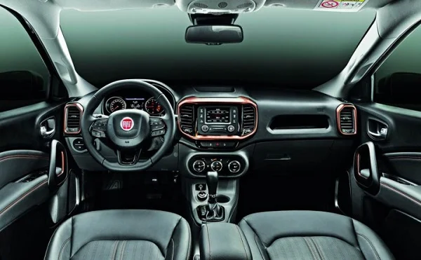 interior Fiat Toro Argentina