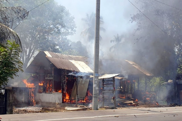 Kios Terbakar