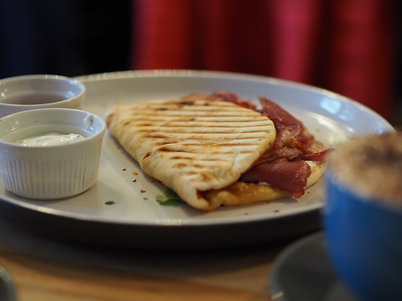 Bacon Naan at the Long Dog Cafe Aberdeen