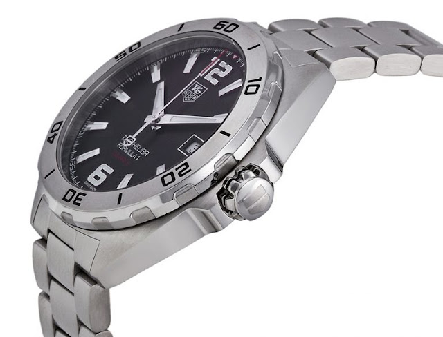 TAG Heuer Formula 1 automatique cadran noir acier Réplique de montre homme WAZ2113.BA0875