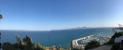 Sidi Bou Saïdの高台から見る海