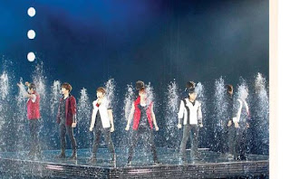 Kemegahan Konser SUJU