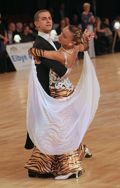 Ballroom Competition6