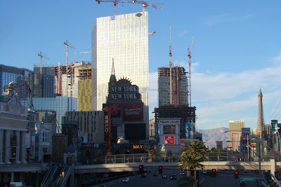 Vegas highrise construction