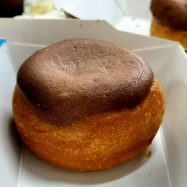 MR Baguette @ Golden Mile. Explosive Chocolate Lava Grenades Mr_Baguette