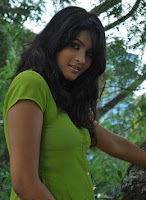 Sexy Lankan Actress