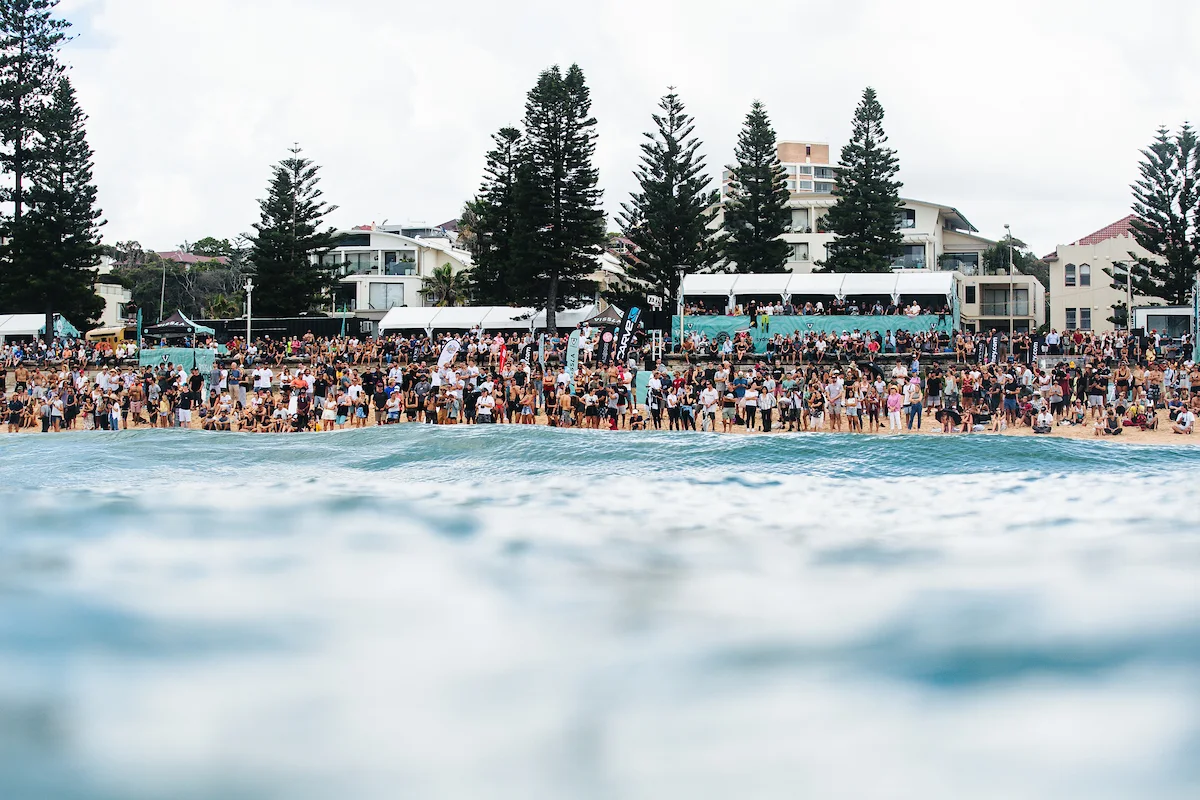 Crowd6659Manly19Dunbar