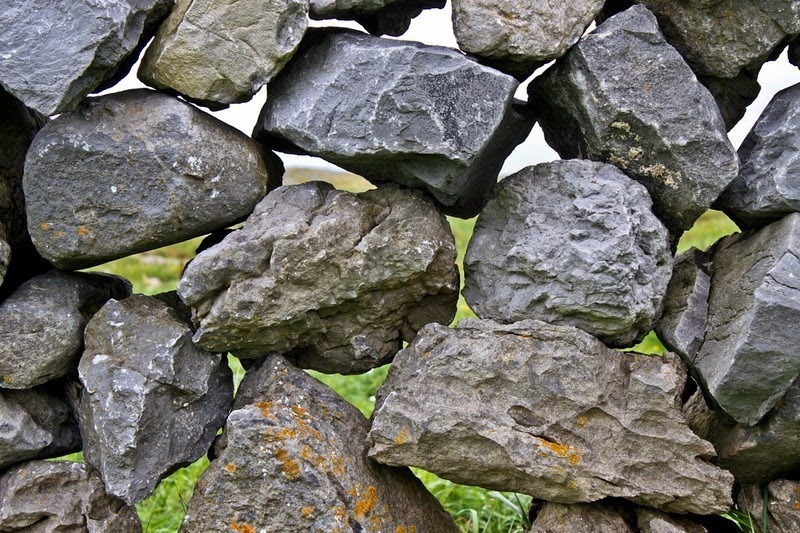 stone-walls-ireland-11
