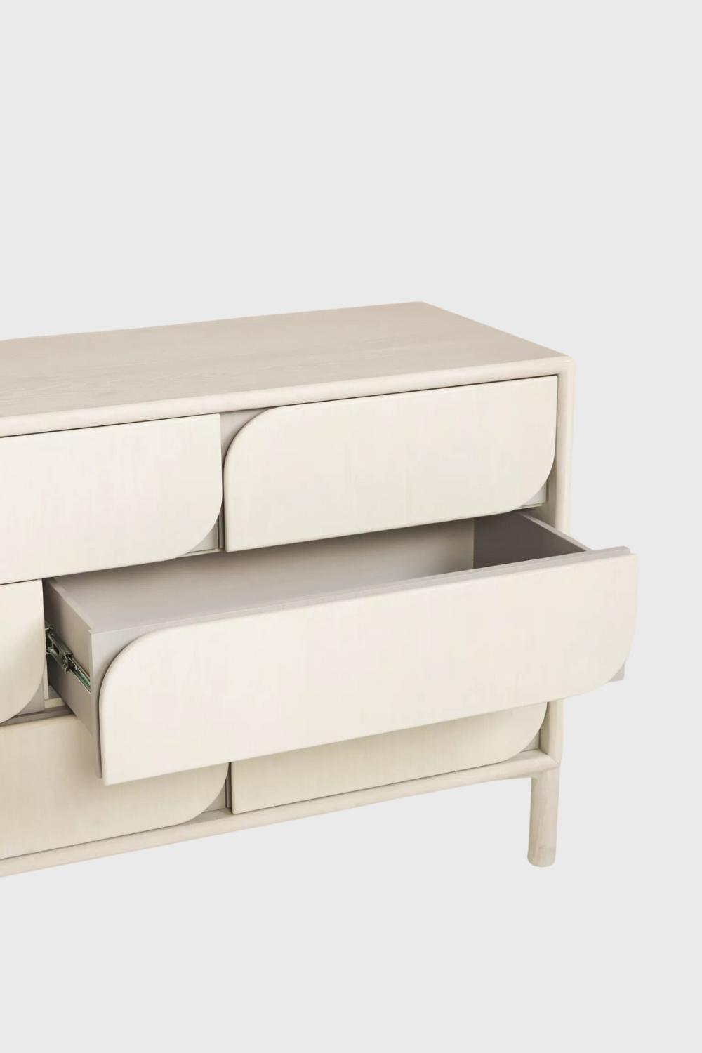 hudson eight-drawer dresser