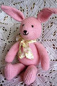 http://www.ravelry.com/patterns/library/blossom-bunny