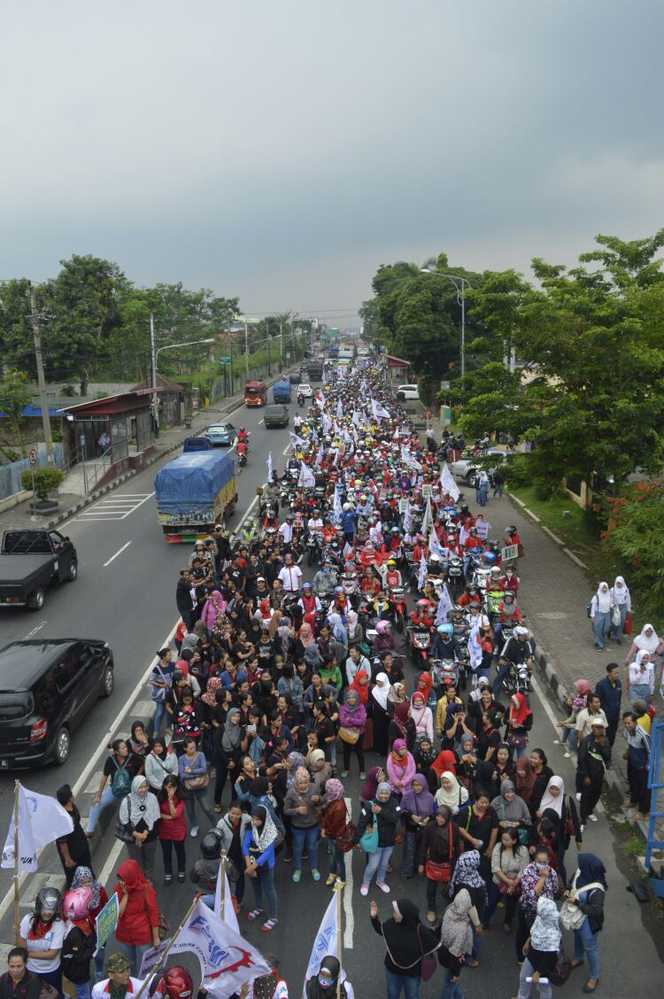 Gaji Pt Sami Semarang - Lowongan kerja semarang: telemarketing, kasir tempat ... / Travel ...