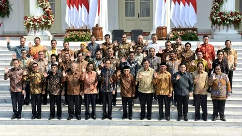 Pengamat Bongkar Gelagat Jahat Isu Reshuffle Kabinet