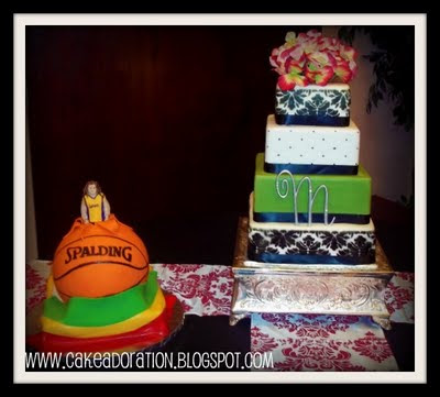 Square Damask Black white and Green Wedding cake and