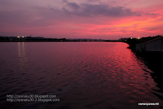 多摩川べりの夕景写真