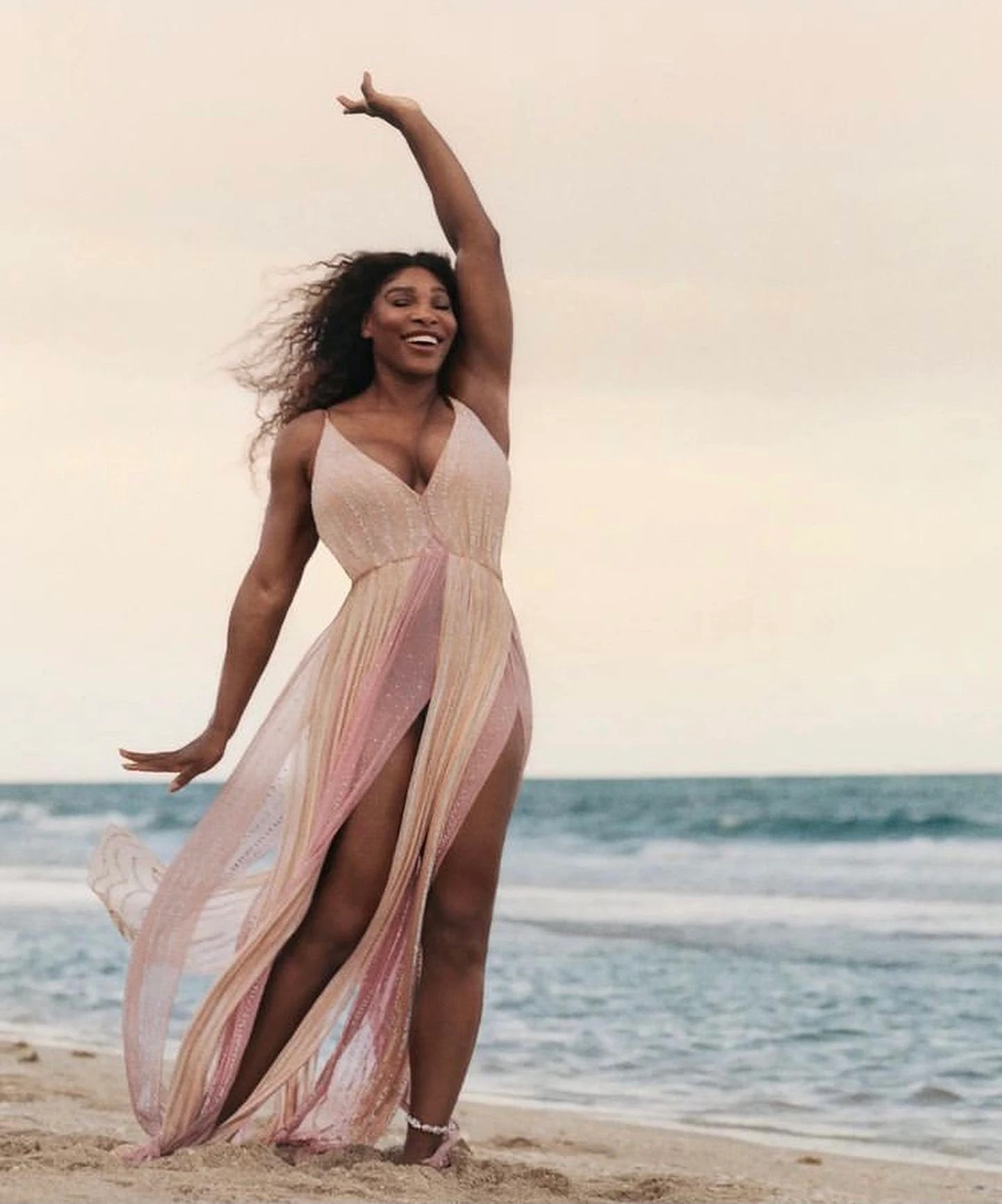 Serena Williams, ganadora de 23 Grand Slams, es tapa de Vogue mientras anuncia su retiro del tenis