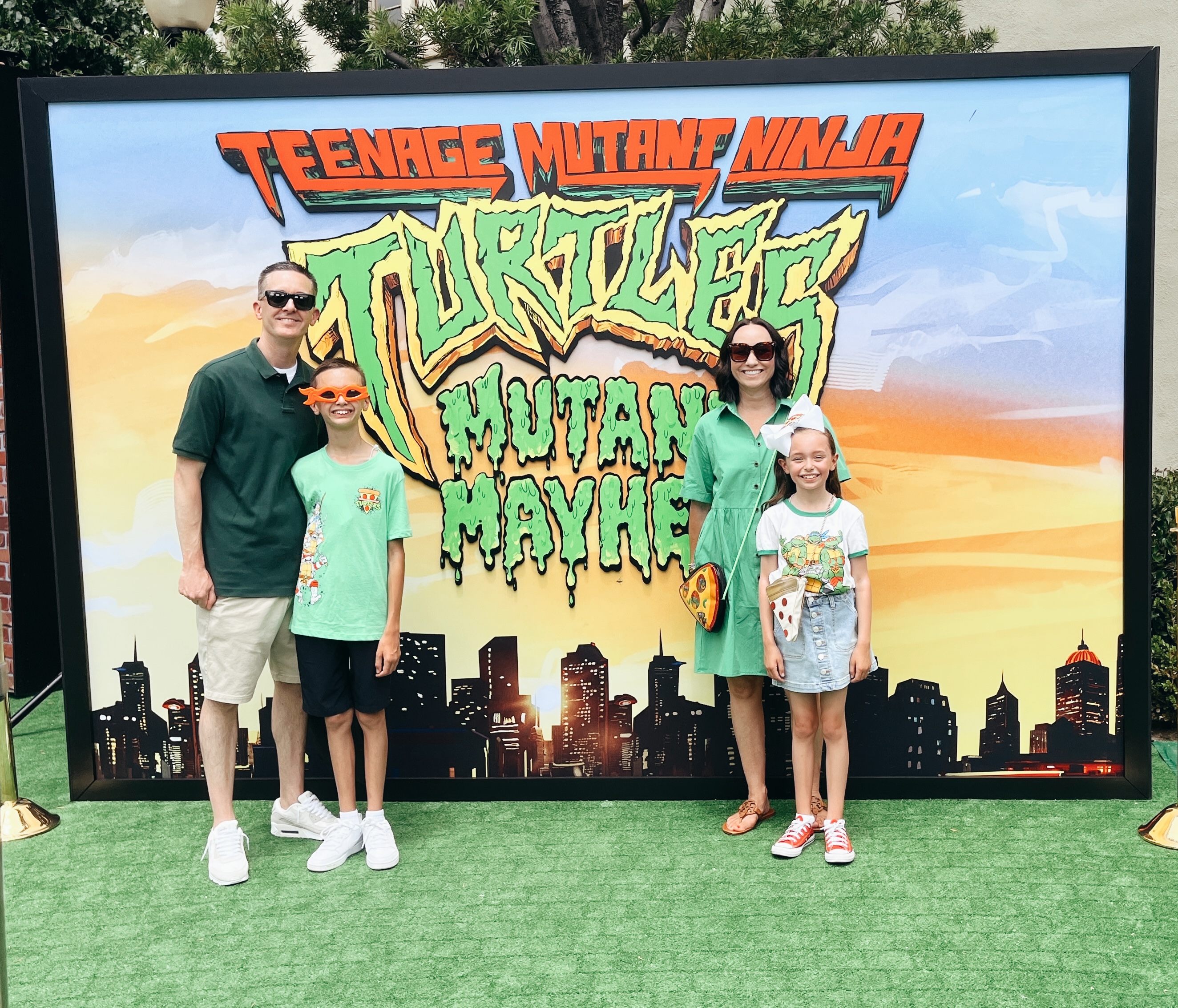 Nickelodeon Boys Teenage Mutant Ninja Turtles Pizza Party Pajama Set 10 Green | Boscov's