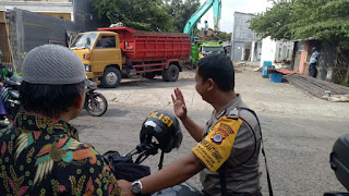 Bripka Bandang Setyawan Monitoring Renovasi Masjid Al Fatah dan Beri Pesan Kamtibmas