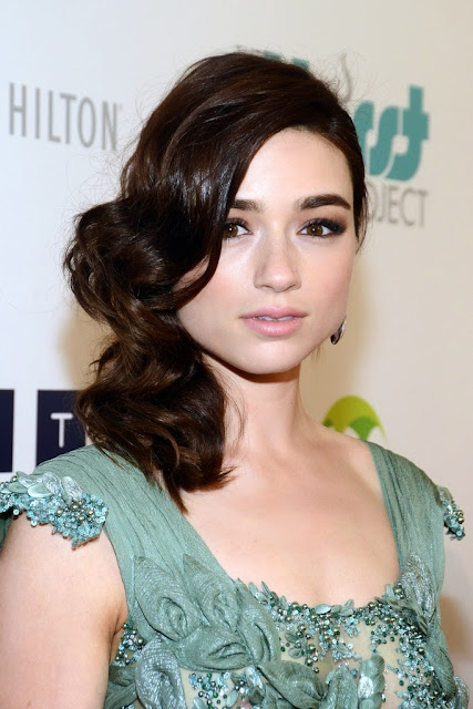 Crystal Reed Hd Wallpapers 