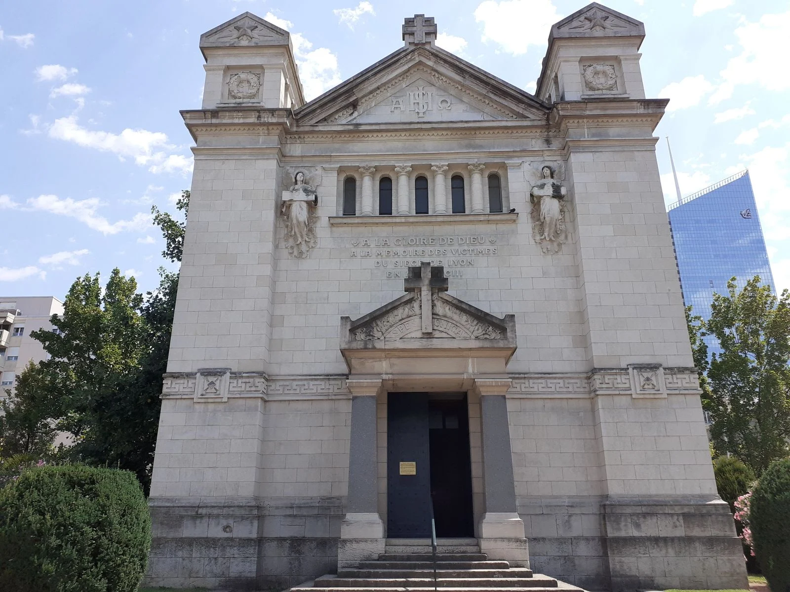 chapelle sainte-croix lyon