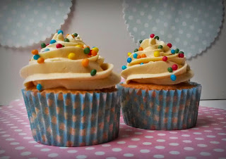 Cupcakes mit Muh-Muhs Brotaufstrich borbereiten und mit Muh-Muhs Brotaufstrich dekoriert