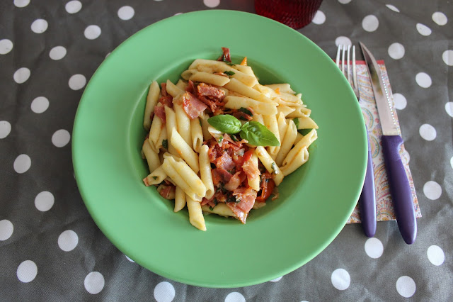 receita, penne com molho de tomate e presunto, receita, henrique sá pessoa, blogue de casal