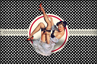 Pin Up en Negro y Rojo con Lunares: Invitaciones para Imprimir Gratis.