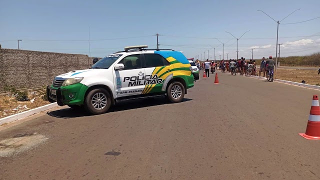 Duas pessoas morrem em grave acidente envolvendo carro e moto na Av. São Sebastião