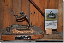 lightning little sculpture