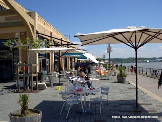 Café at Quai des Marques in Bordeaux