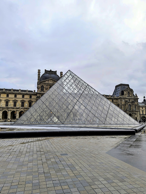 Louvre