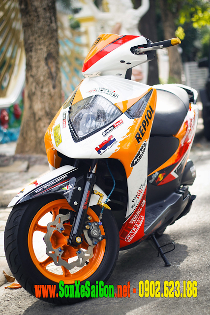 Mẫu sơn xe Honda Dylan trắng cam Repsol cực đẹp