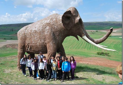 Dejando huella frente al mamut