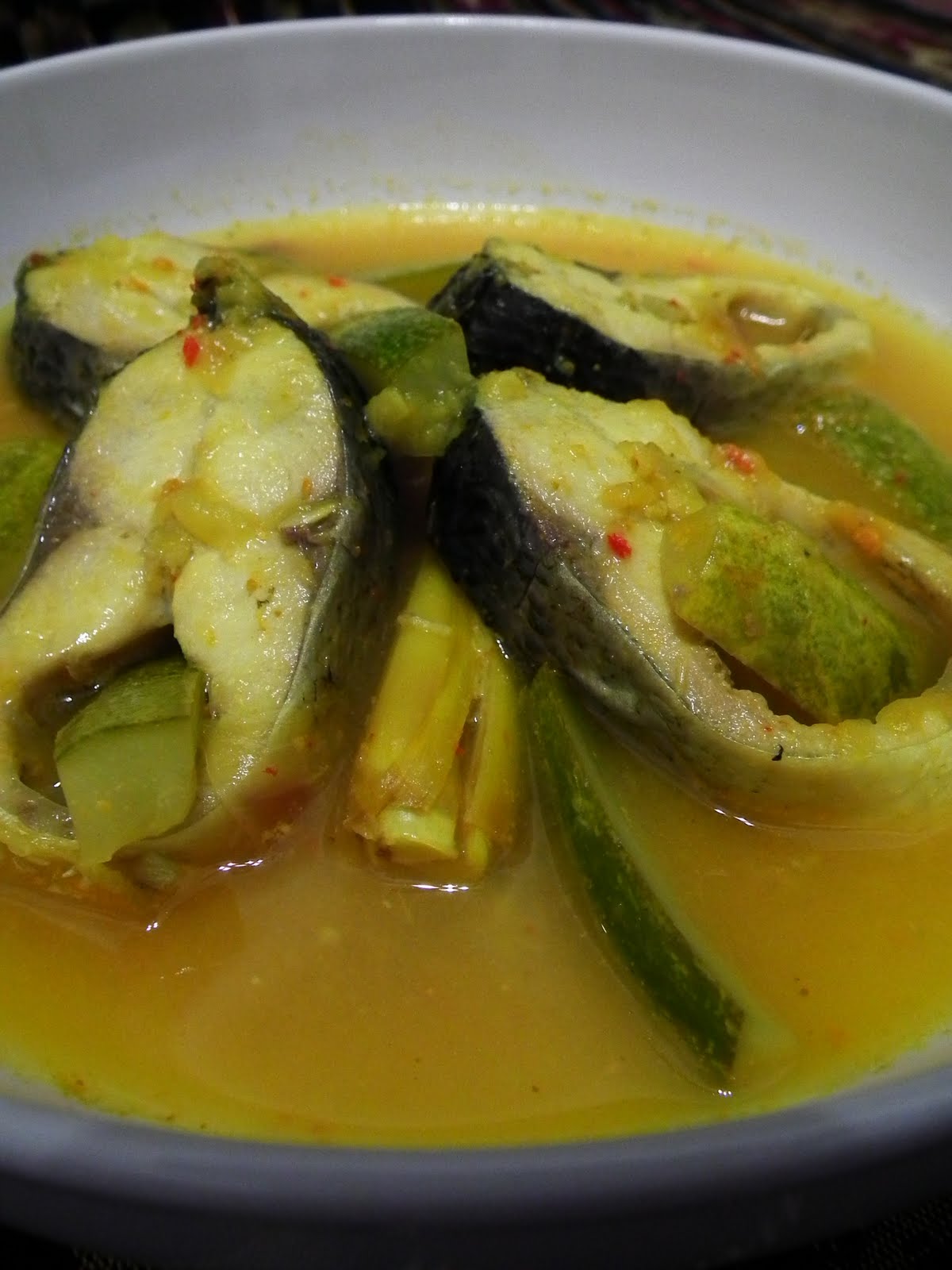 Gulai Masam Tempoyak Ikan Susu