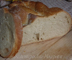 Pane a lievitazione naturale-ingrediente perduto