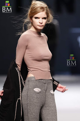 Madrid Fashion Week photos, Madrid Fashion Week Wallpaper gallery, pictures Madrid Fashion Week, Bollywood Fashion Shows, Bollywood news, Bollywood pictures, Madrid Fashion Week Photo Gallery, Madrid Fashion Week Reviews, Madrid Fashion Week News