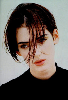 celebrity short haircuts, celebrity short hairstyles, short haircuts, short hairstyles, winona ryder