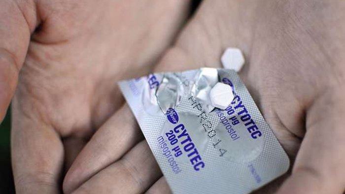 Cytotec Obat Apa? Kegunaan Menggugurkan Kandungan, Cara Penggunaan Obat Aborsi Cytotec, Dosis Cytotec 200mcg Misoprostol dan Efek Samping Obat Cytotec